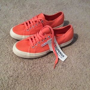 NWT Superga Sneakers